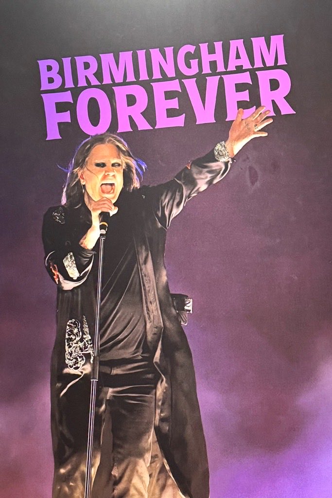 uɐʌɐפ©️ tweet media