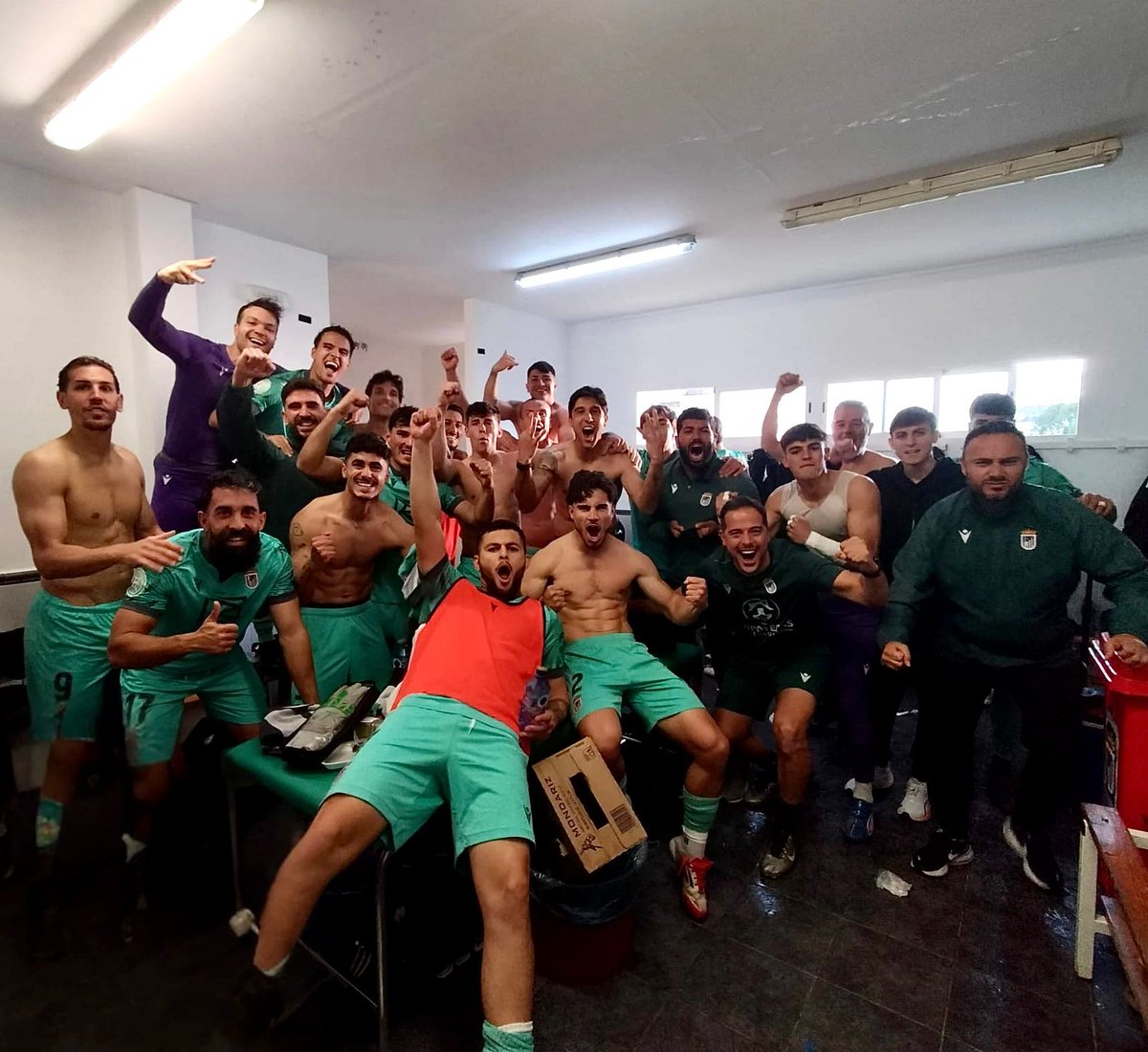 CD Badajoz tweet media