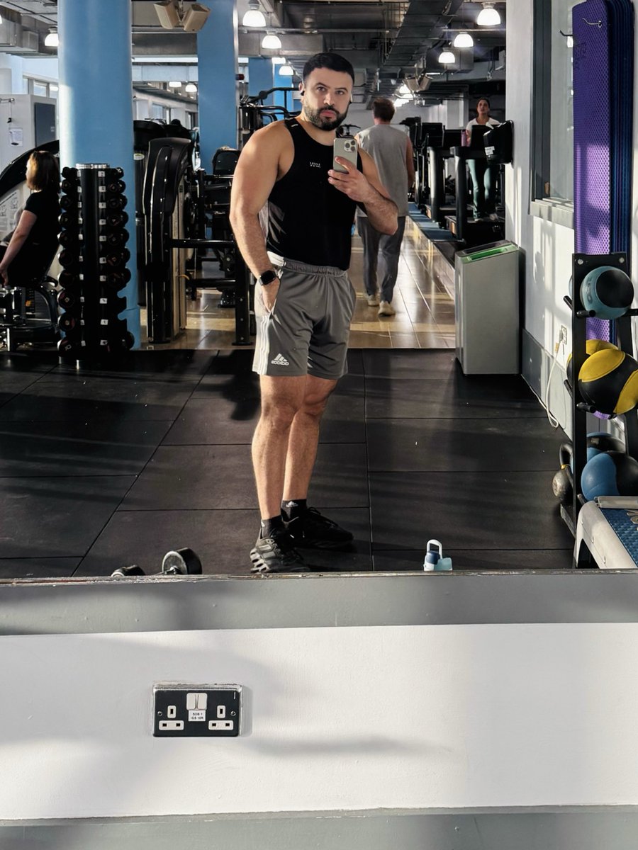marcelinhoneto's tweet photo. Treino de domingo feito ✔️  
#workout https://t.co/UXfEL4UxSJ