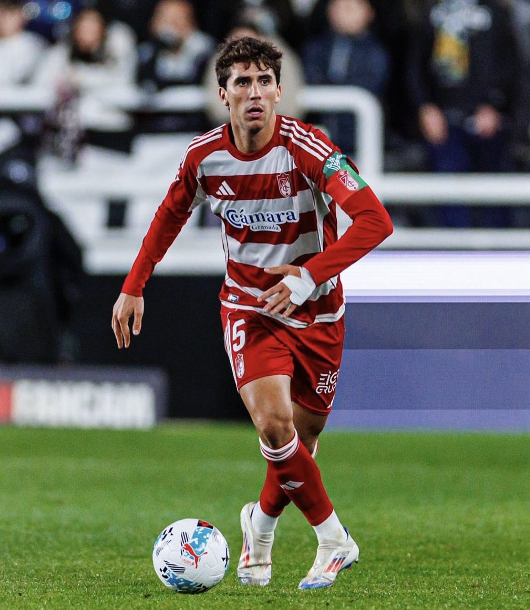 Profeta Nazarí tweet media