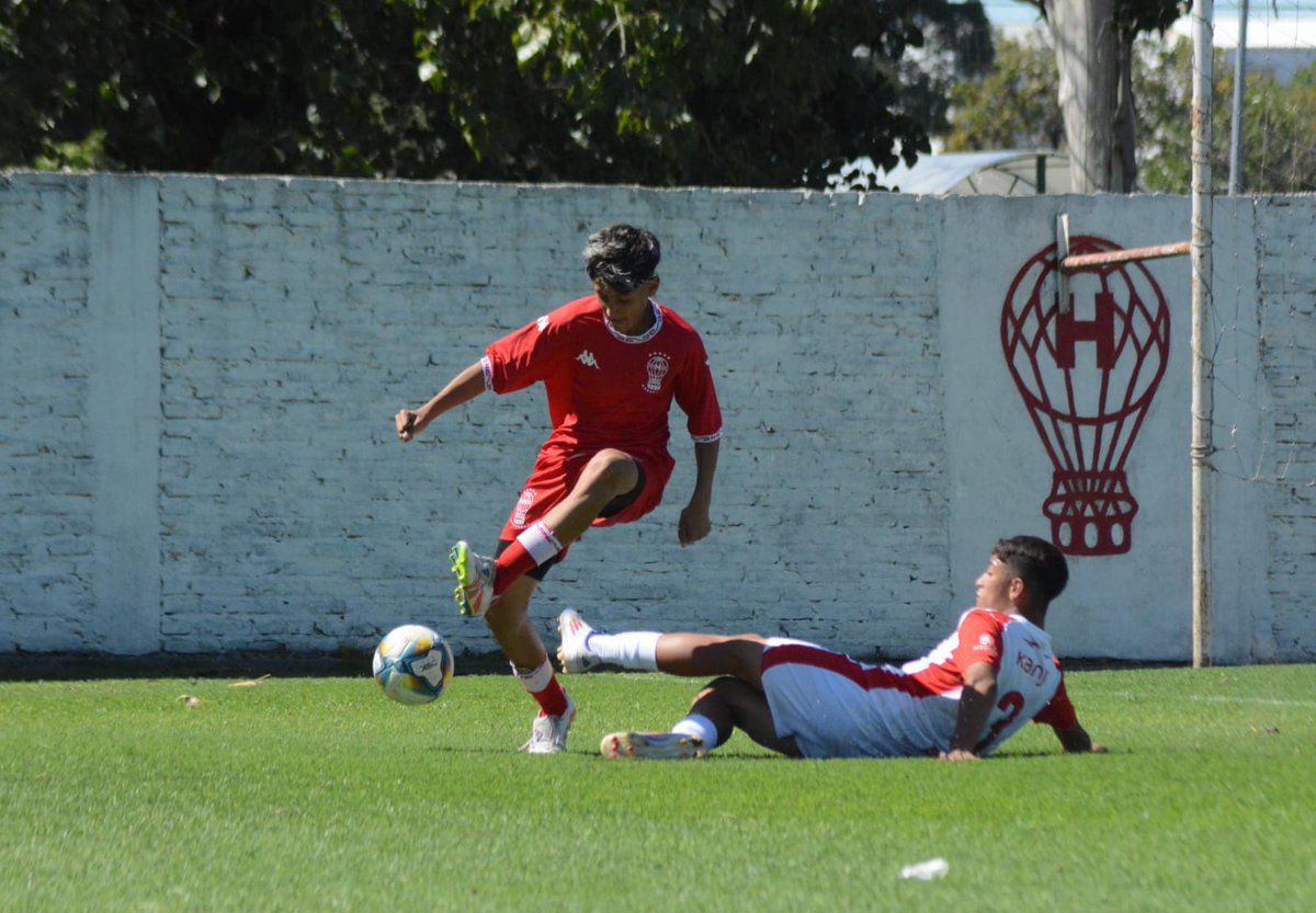 CA Huracán tweet media