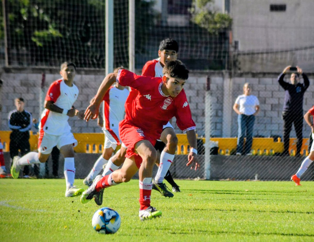 CA Huracán tweet media