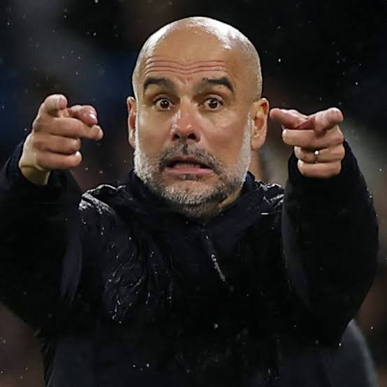 Imagine Chelsea losing yesterday and Arsenal winning a trophy today!  I just can't imagine how that would have felt.

THANK YOU CITY...I LOVE Y'ALL ❤️🙏🏻

#Machestercity #Arsenal
