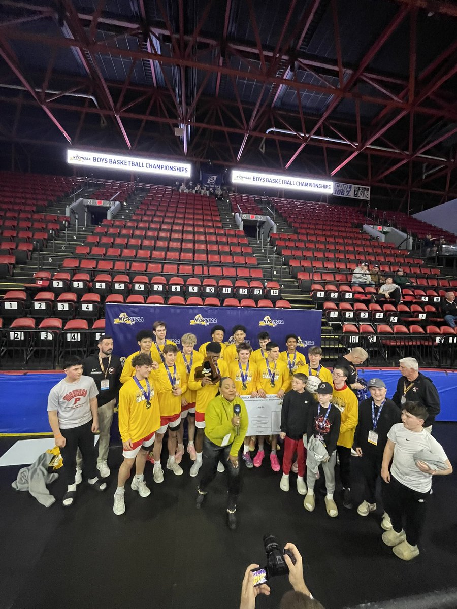 Dave's Joint tweet media