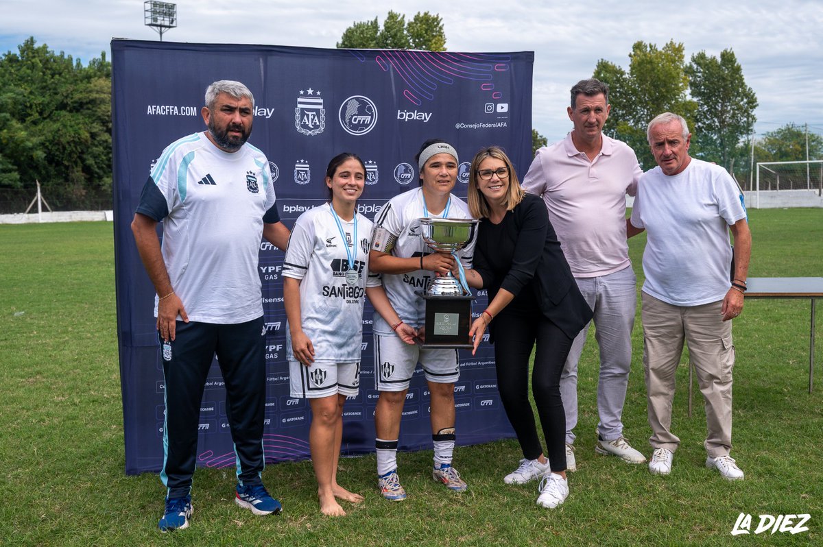 Ascenso del Interior tweet media