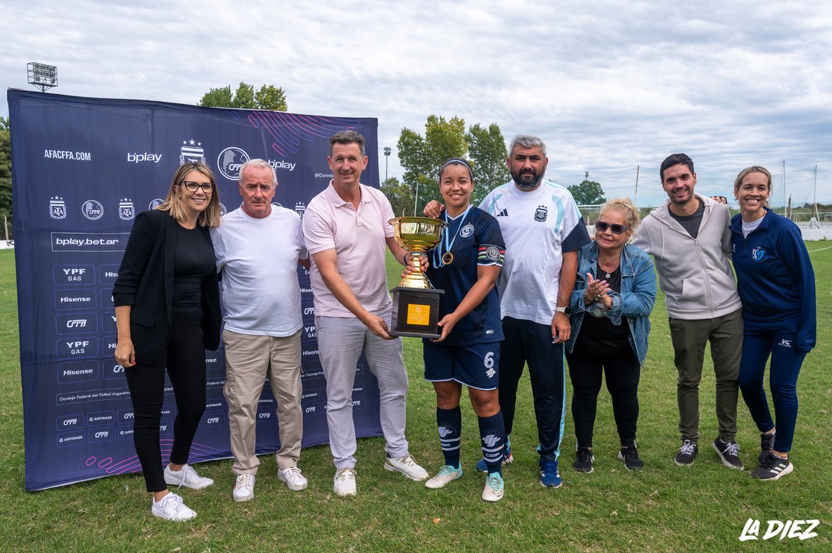 Ascenso del Interior tweet media