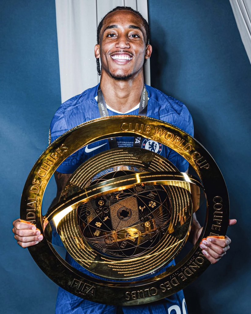 Blue_boy tweet media