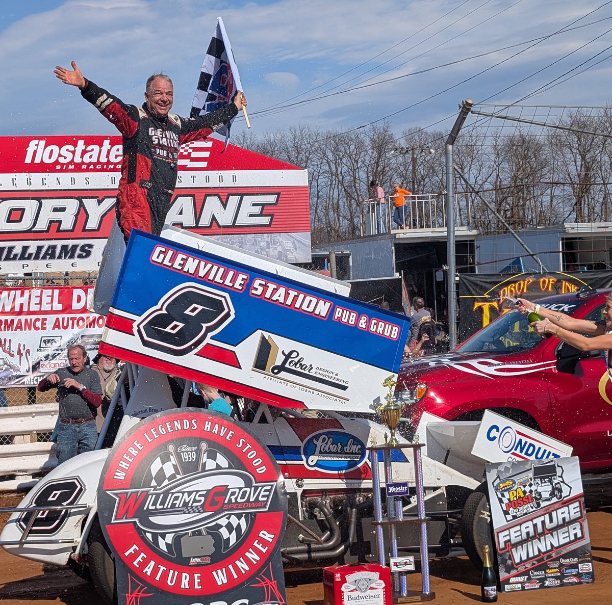 Mike Leone tweet media