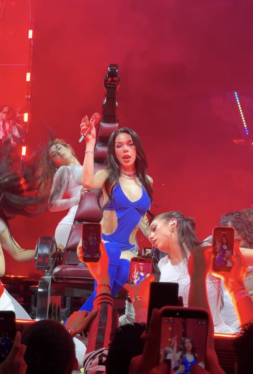 King Of Disaster 🦂 tweet media