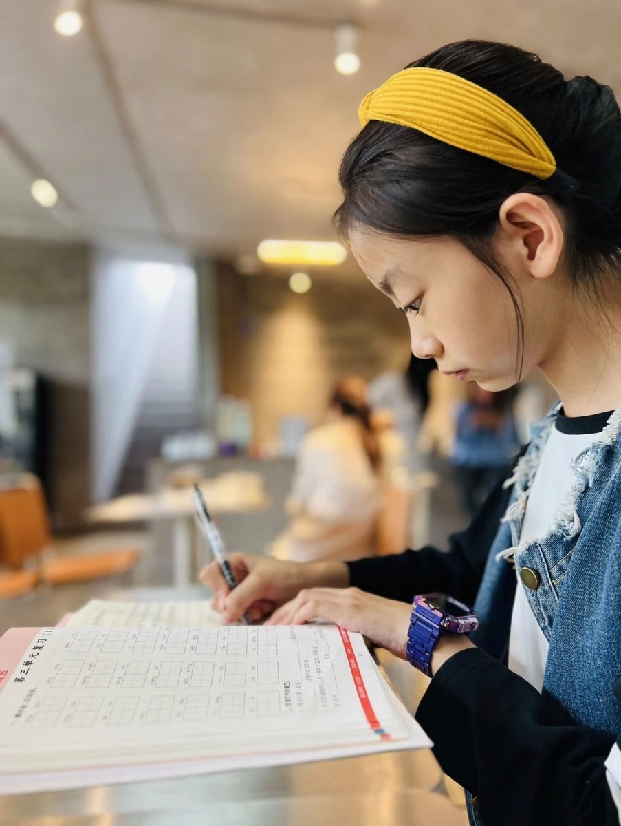 IUVAS.com tweet media