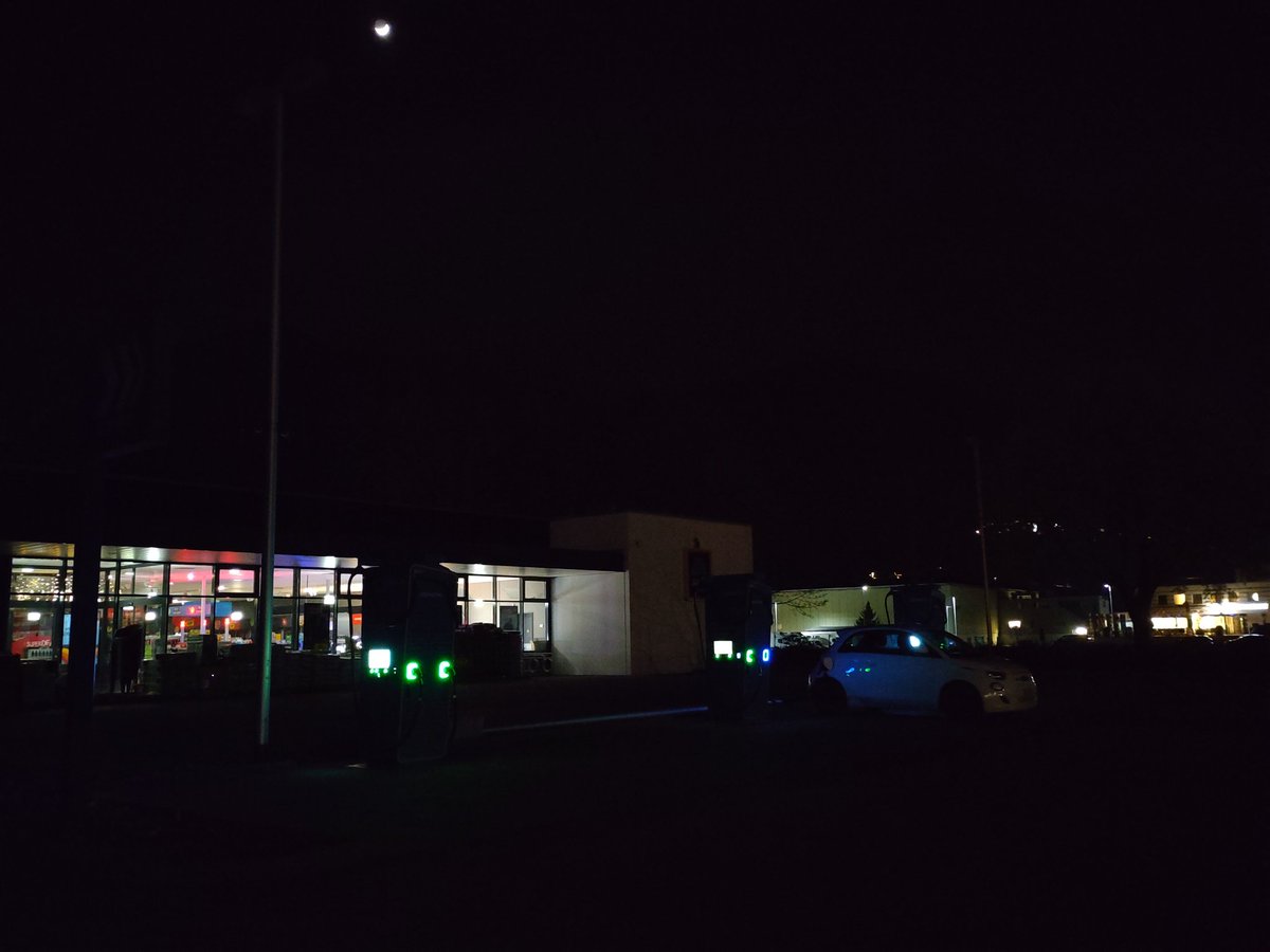 ChargeGuide🇨🇭 tweet media