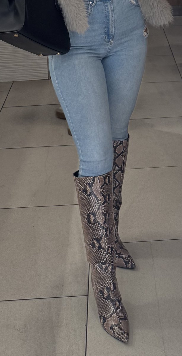 Goddess Estef tweet media