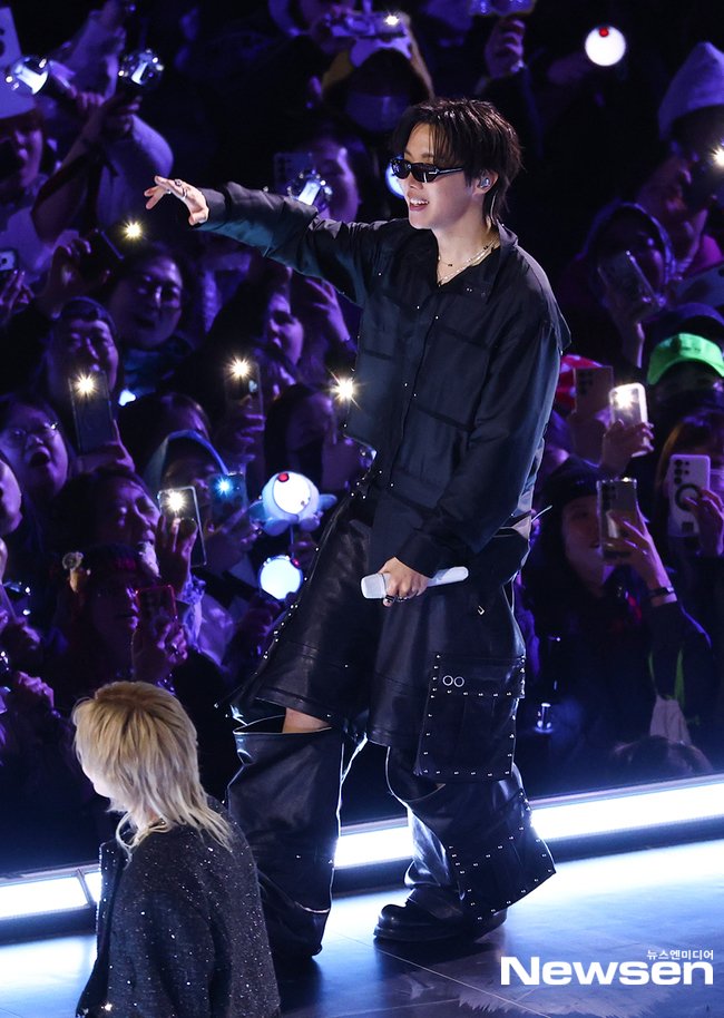 j-hope 🇲🇽 | YOUR, MY HOPE 🩷ミ tweet media