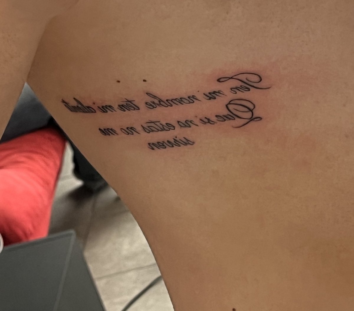 Ten mi nombre, ten mi aliento
Que si no estás, no me sirven