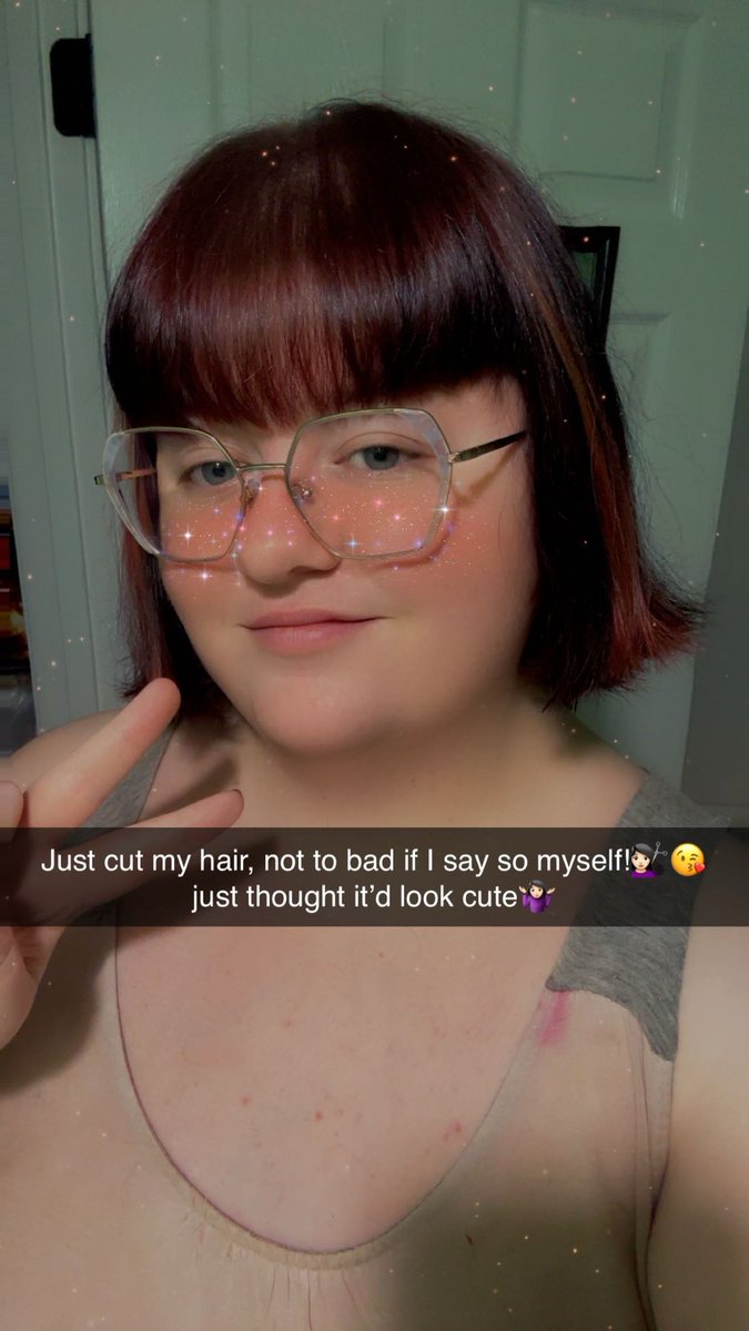 OpalJinx97's tweet photo. From long hair to short hair! Cut it myself the other night and I’m loving it! 💇🏻‍♀️✂️ https://t.co/s4uPR3MOAt