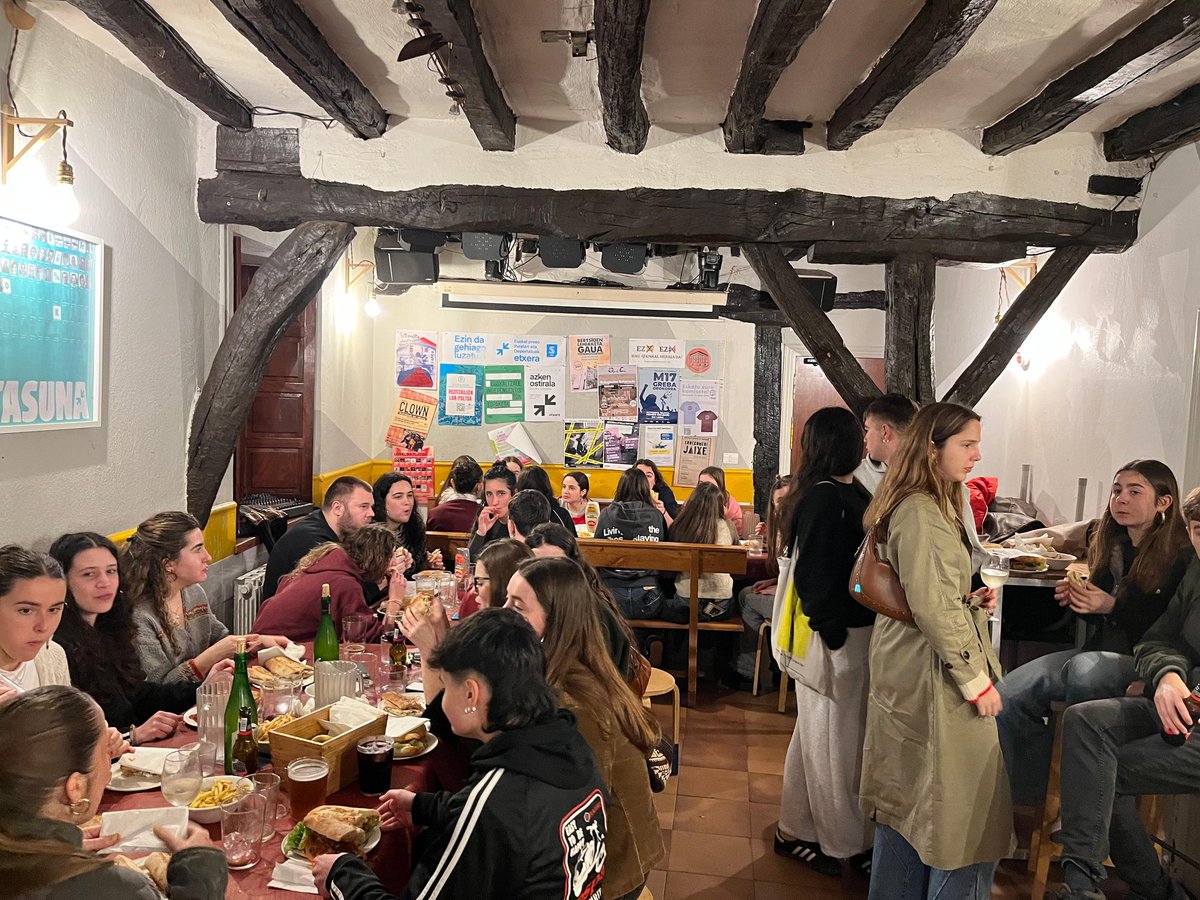 Ernai Durangaldea tweet media