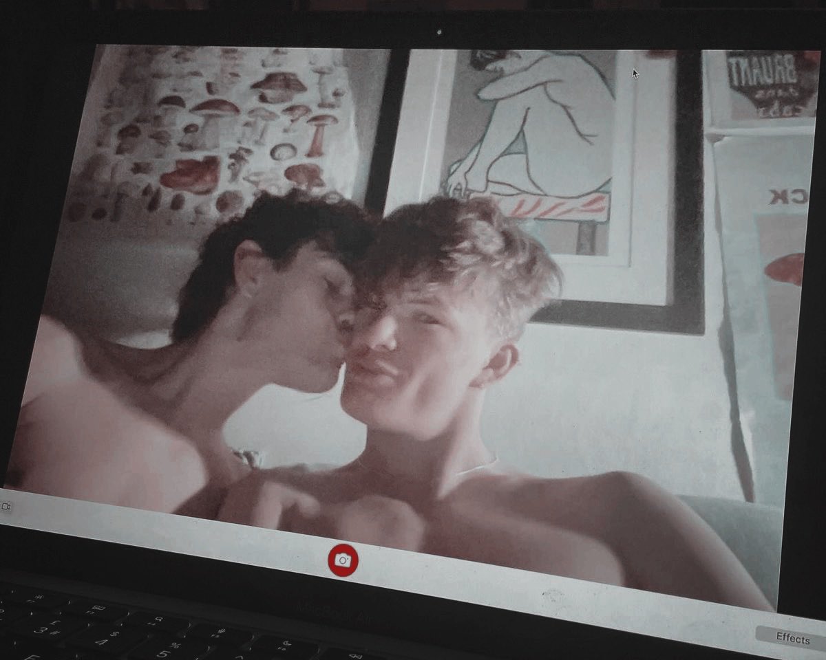 𝓗enry. tweet media