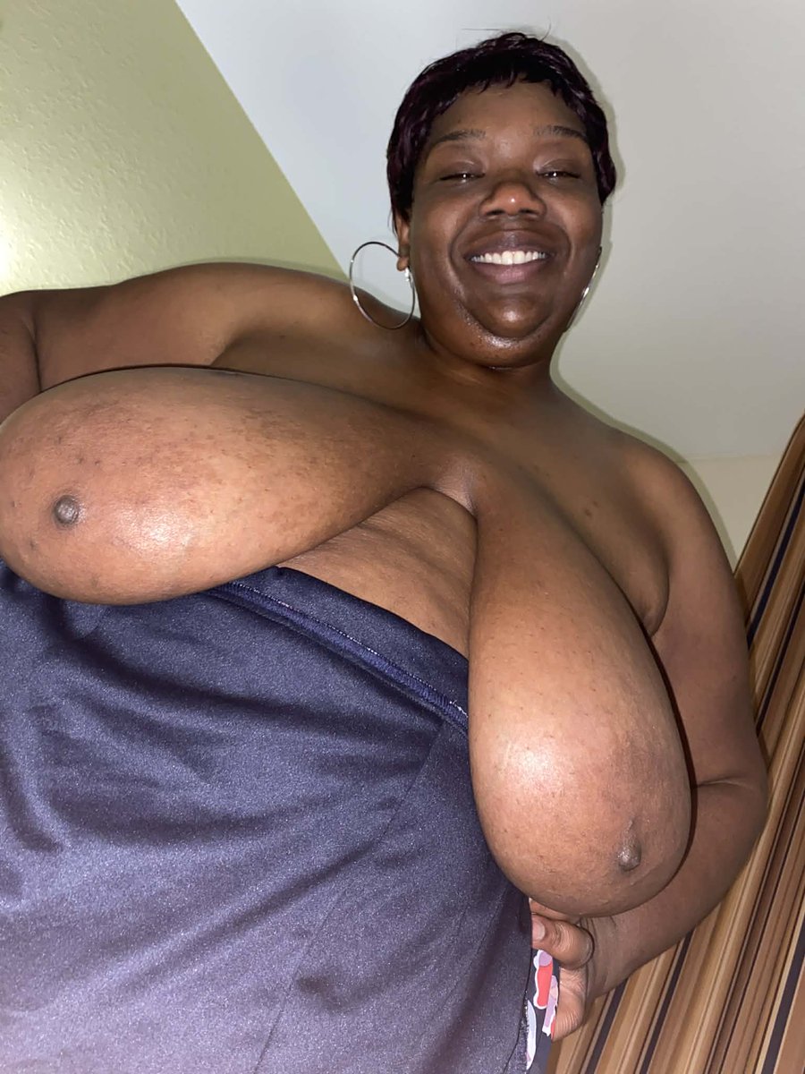 niko_naughty's tweet photo. Facetime Anyone? #FacetimeAvailable #20BuckFacetime #JackThatDick4Momma #BIGGIRLS #BBW4FACETIME https://t.co/Pb4QKNTXA9