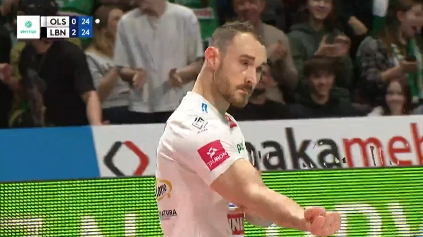 Piotr Złoch tweet media