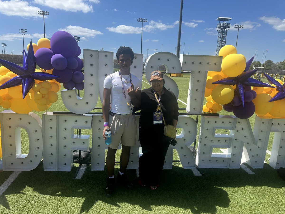 ABBEVILLE FOOTBALL 🏈 tweet media