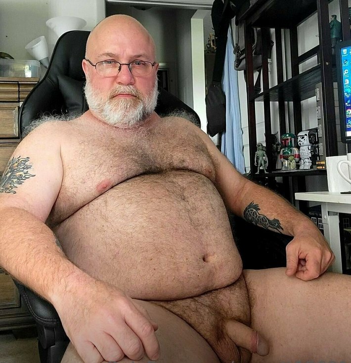 ChillOutBear tweet media