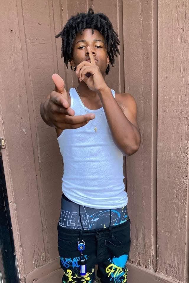 Thugsaggers0912 tweet media