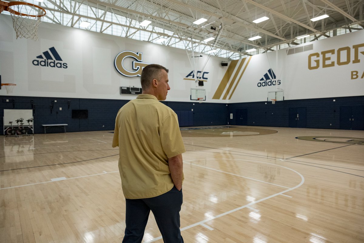 Scott Cross tweet media