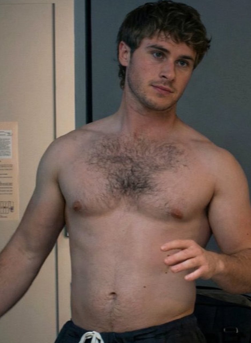 ilya’s backshots 🏒 tweet media