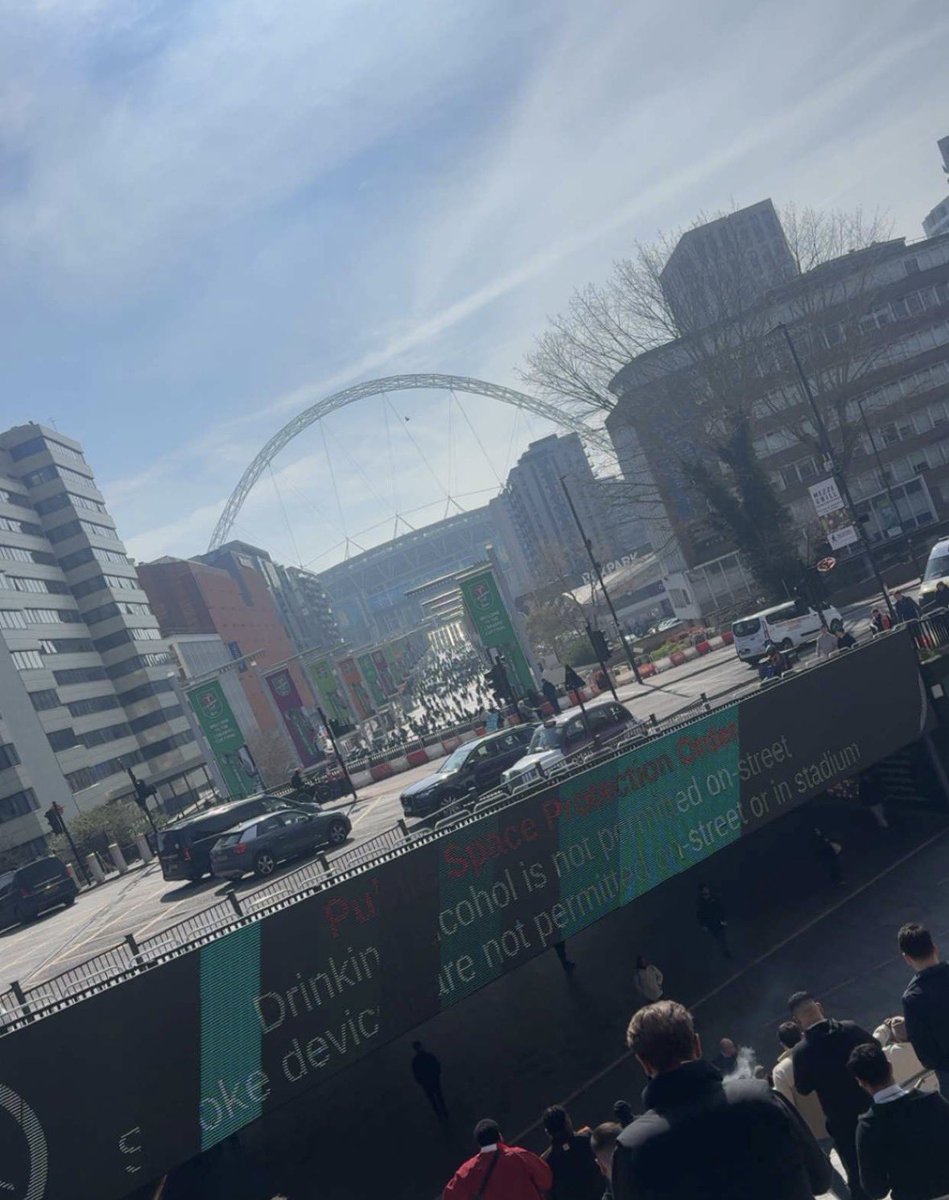 Jordk94's tweet photo. League cup final. https://t.co/EtcwN5B0E4