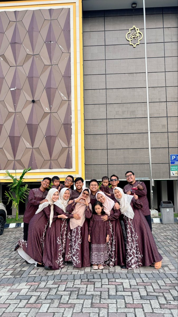 icanliandi's tweet photo. Lopee sekebon https://t.co/Nm1GQ48J09
