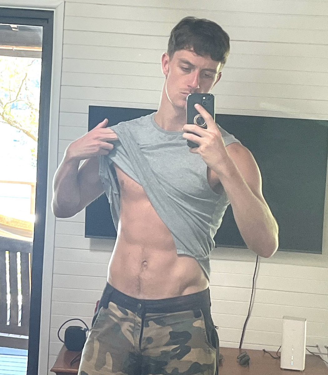 BENJI FOSTER XIV tweet media