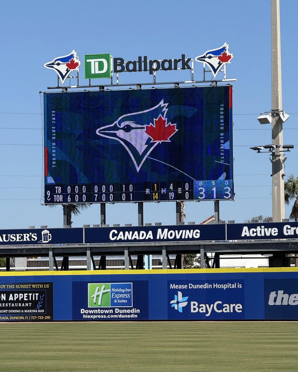 Toronto Blue Jays tweet media