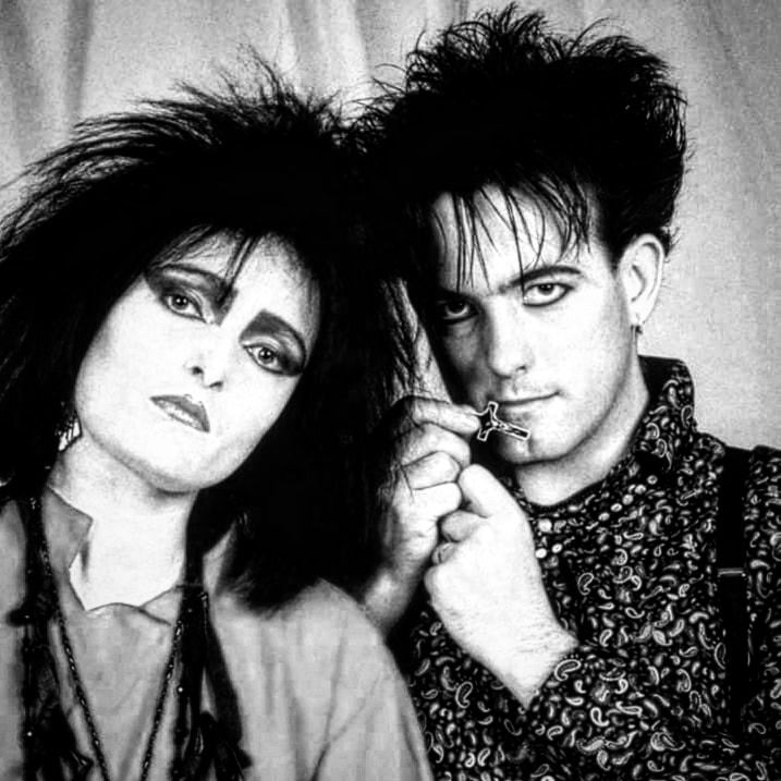 poketal's tweet image. if i could get my hair like rob's in this photo i totally would coolest hair any guy has ever had