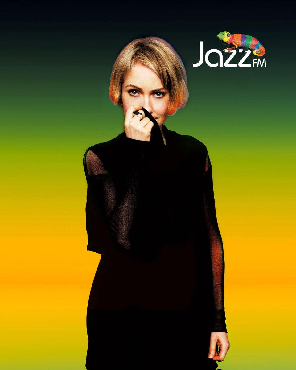 Emily Saunders tweet media