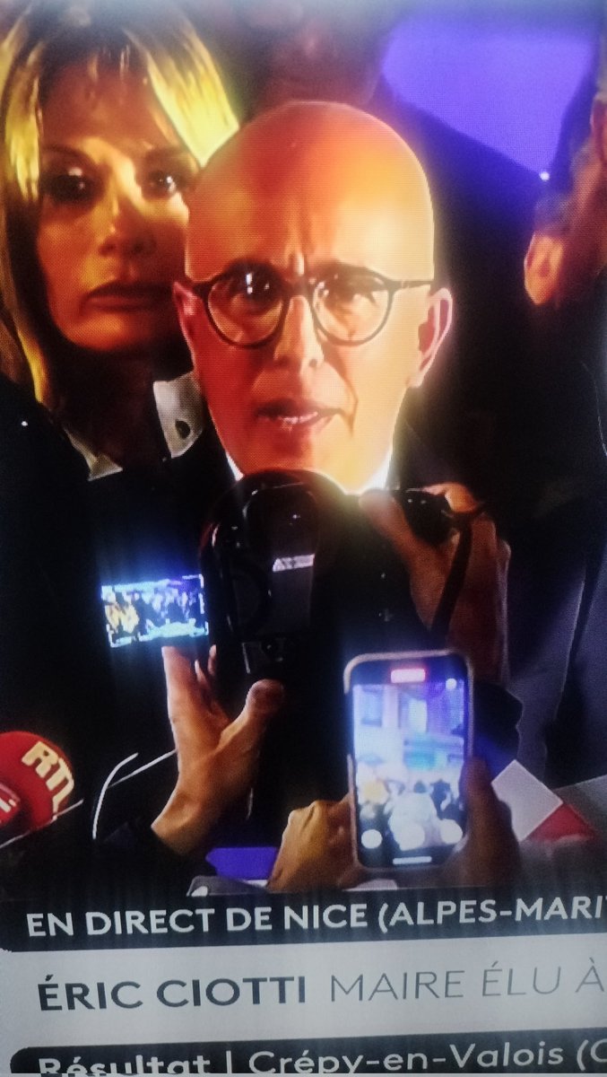 Polémix tweet media