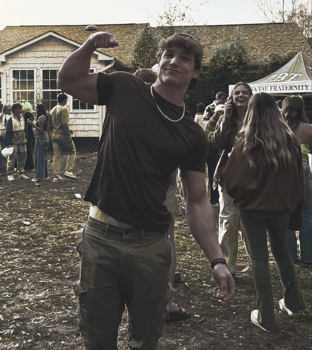 𝗧𝗢𝗣 𝗢𝗙 𝗧𝗛𝗘 𝗙𝗢𝗢𝗗 𝗖𝗛𝗔𝗜𝗡 tweet media