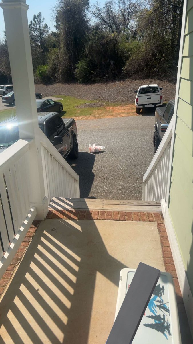 Mike “Clam Smeller” Johnson tweet media