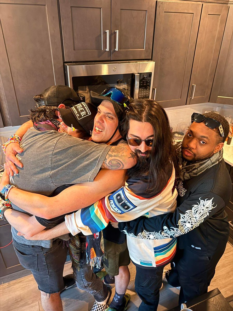 TheRealMrTrees's tweet photo. Just guys bein dudes 🥲 what a weekend with the homies https://t.co/TGRi7Jjelc