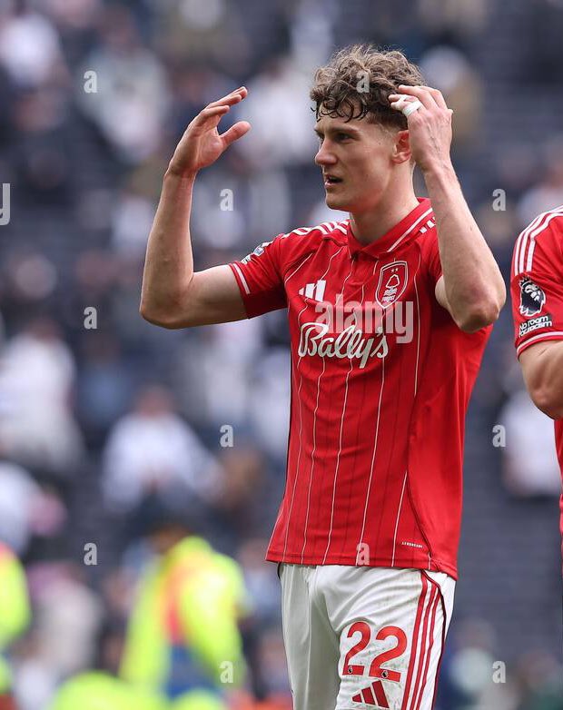 Shirtless PL tweet media