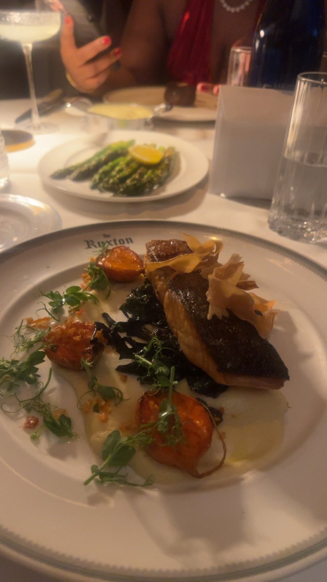 Straffa Boy tweet media