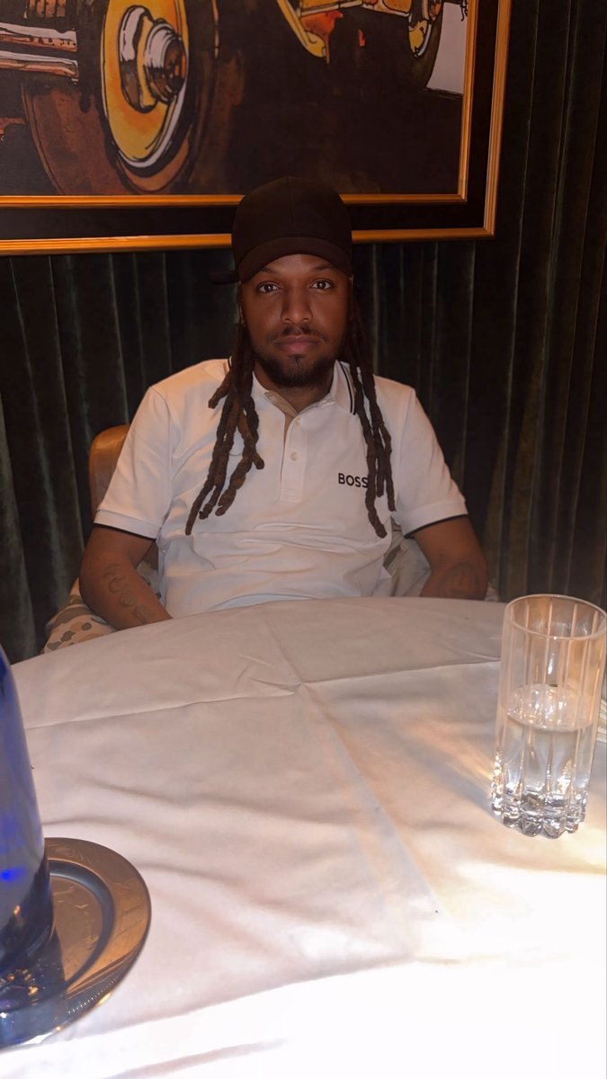 Straffa Boy tweet media