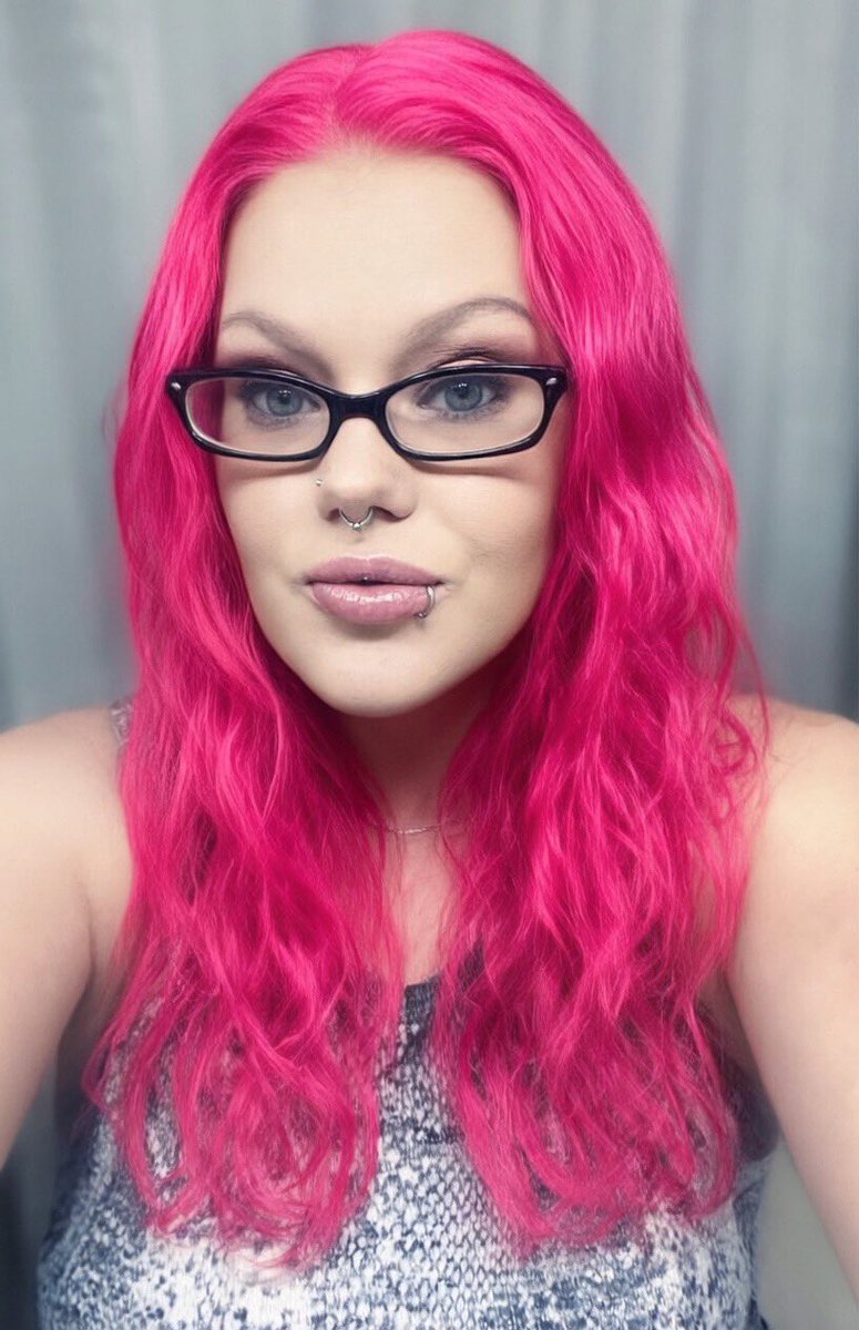 Marlayna tweet media