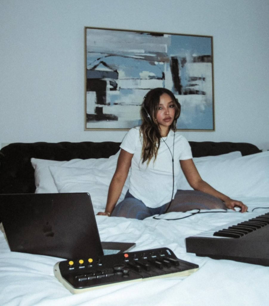 Pop Tingz tweet media