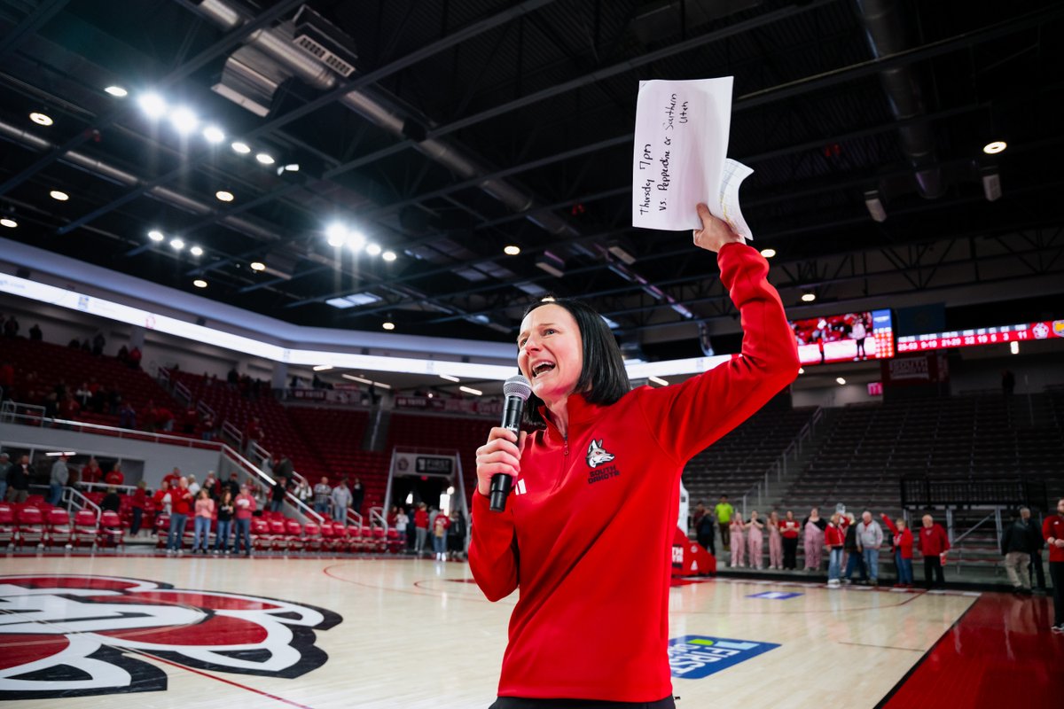 South Dakota Women’s Basketball tweet media