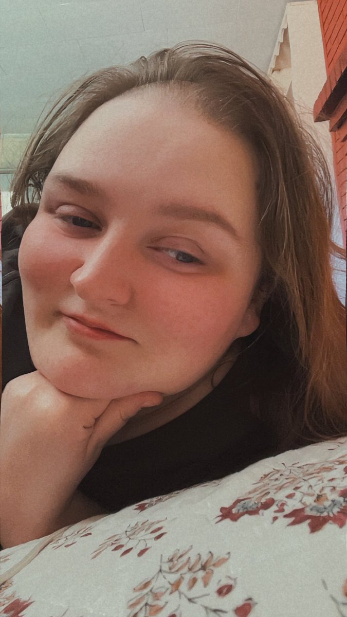 sam loves jam ᥫ᭡ tweet media