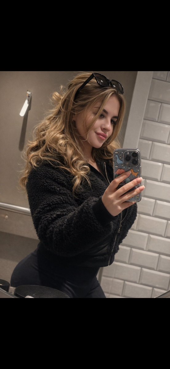 Louise 🏴󠁧󠁢󠁳󠁣󠁴󠁿💋 tweet media