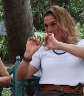 Neoliberalover tweet media