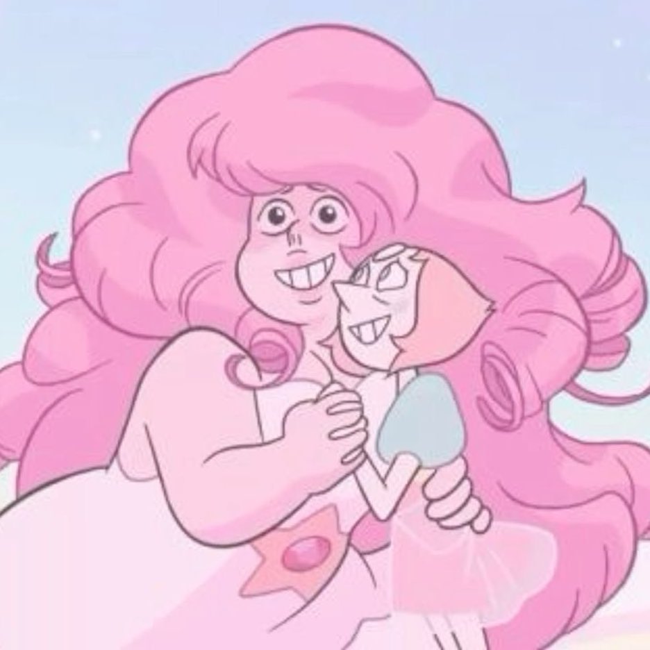 _am3thyst__'s tweet image. the fact that rose and pearl didn’t kiss ONCE on the show like are u kidding me