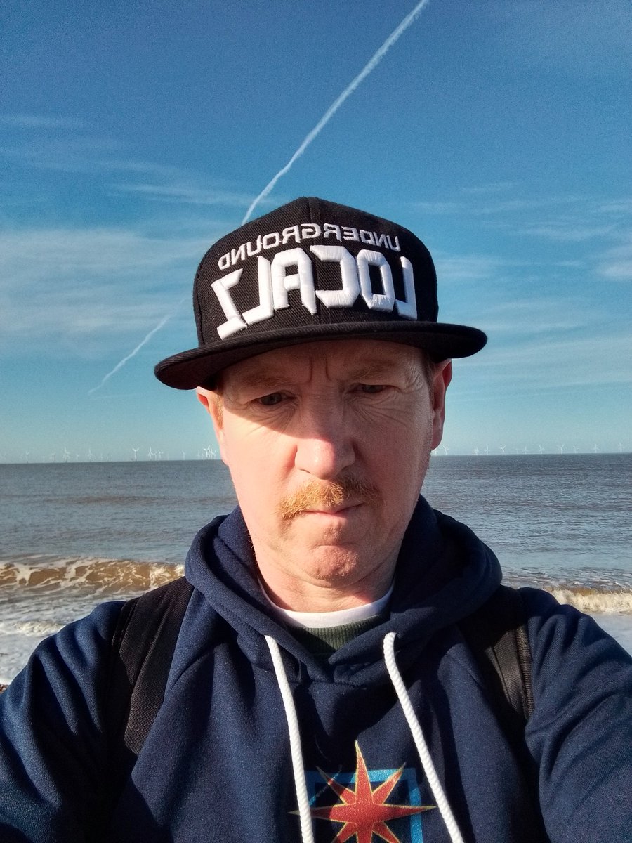 Mark Ellis tweet media