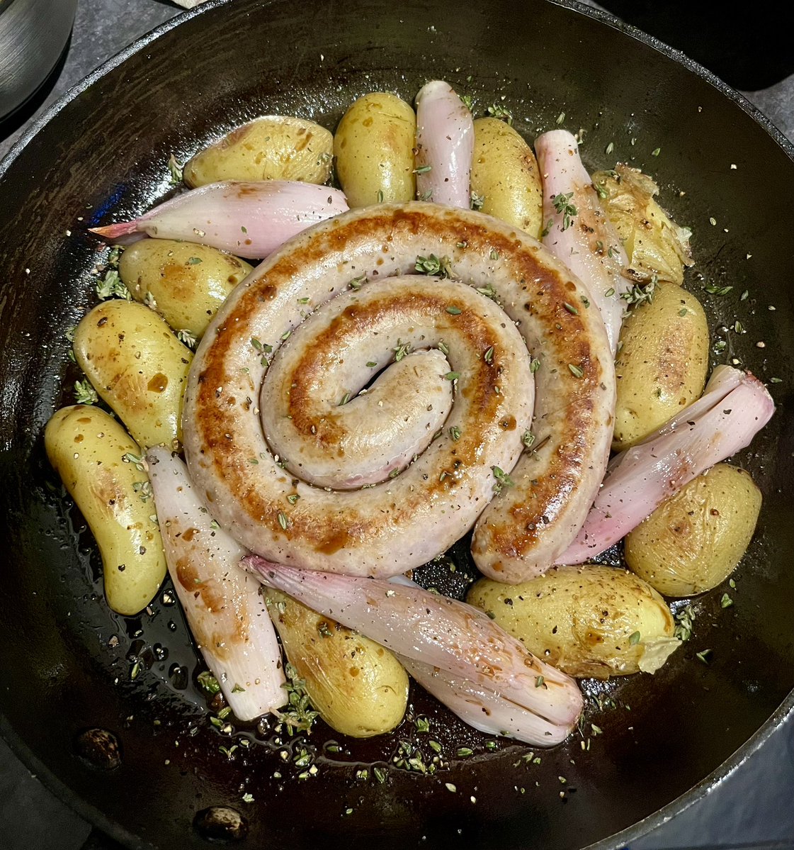 Jamiemuzzer tweet media